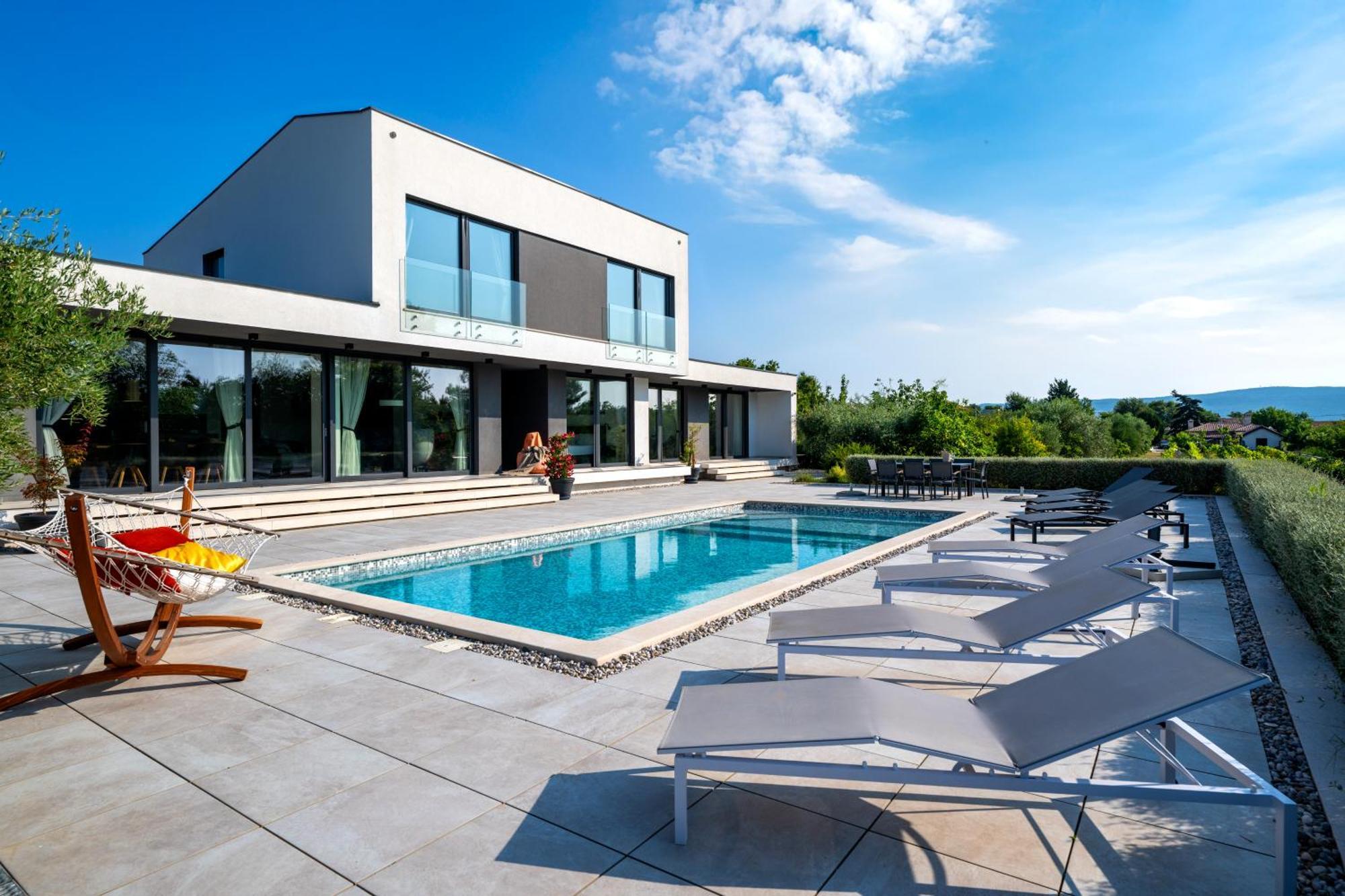 Martincic Residence - 5 Stars Luxury With Pool Heating On 4000M2 Rakalj Exterior photo